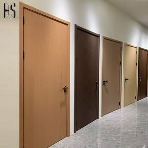 Puerta Batiente Interior de Madera Personalizada al por Mayor, Duradera, Resistente a <span class=keywords><strong>la</strong></span> Humedad, con Núcleo de Madera Sólida para Proyectos de Hoteles y Apartamentos - Product Image 1