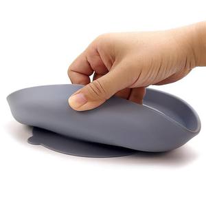 Grand, moyen et petit chien alimentation pour animaux de compagnie avec ventouse pour éviter l'étouffement et la contrariété grand bol de nourriture lente en silicone pour animaux de compagnie grand - Product Image 5