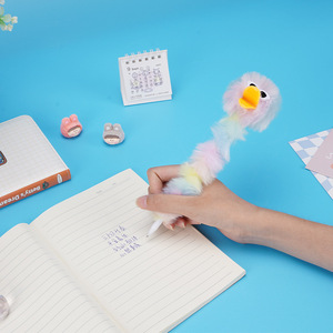 Bolígrafo de Gel con Diseño de Pato Creativo y Oruga Fea y Adorable para Regalo de Papelería Kawaii y Suministros de Oficina - Product Image 1