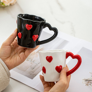 Taza de Cerámica Sublimable con Asa en Forma de Corazón Color Durazno, 600 ml, Alto Valor de Color, Rosa, para Parejas, Hogar, Café y Té - Product Image 3