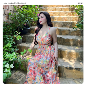 Vestido Maxi de Gasa Floral para Mujer, Cuello en V, Tirantes Finos, Estilo Fluido, Casual de Otoño, para Resort, OEM ODM, Venta al por Mayor, Vietnam - Product Image 4