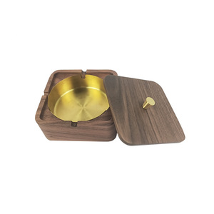 Cendriers en bois massif avec couvercles, ornements en bois pour bureau, artisanat décoratif en bois, cendriers en bois en gros. - Product Image 3