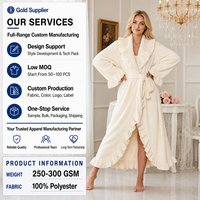 Peignoir en polaire corail personnalisé, fabrication OEM ODM, vente en gros, col châle à volants, ceinture à nouer, manches longues, vêtement de nuit d'hiver, couleur crème