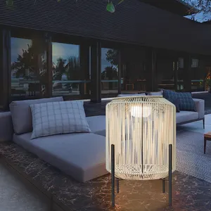 현대 야외 수제 장식 태양 등나무 랜턴 램프 방수 안뜰 풍경 장식 Led 태양 정원 빛