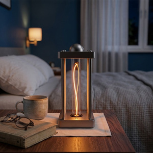 Außen- und Innen-Nachtlicht LED Wiederaufladbare Nachttischlampe mit USB-Ladung Magnetische Kabellose Tischlampe - Product Image 4