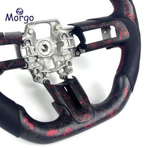 Volante Deportivo de Fibra de Carbono Perforada con Costuras Blancas para <span class=keywords><strong>Ford</strong></span> <span class=keywords><strong>Mustang</strong></span> - Product Image 5