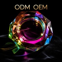 Cendrier de luxe en cristal K9 irisé à facettes ; Bol à cigares en verre octogonal dichroïque à coupe diamant pour la décoration d'hôtels, de maisons et de bureaux
