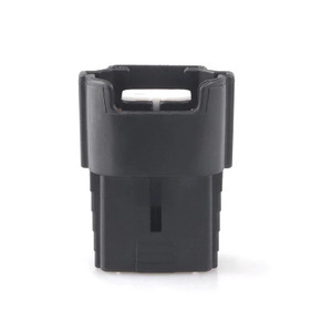 Conector Automotriz de 2 Posiciones, Plástico Negro IP20, Terminal Macho y Hembra para Inyector de Combustible - Product Image 2