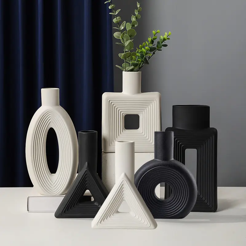 NISEVEN alta calidad negro blanco triángulo Pampas jarrones minimalistas nórdico Boho jarrones conjunto de 2 jarrón de cerámica geométrico mate