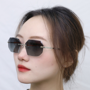 Sifier Gradient màu xanh lá cây lens Eyewear unisex không có vành kim loại Kính mát bán buôn nylon nhỏ Eyewear Sunglasses men phụ nữ - Product Image 4