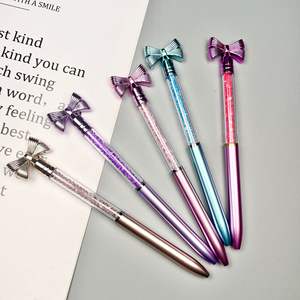 Stylo à bille rotatif avec cristal bleu liquide, diamants broyés, pierres précieuses, barillet éblouissant, motif animal personnalisé, écriture 1,0 mm - Product Image 1