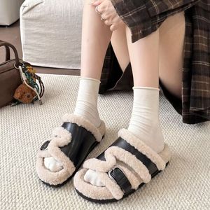 Sandalias de mujer con hebilla ajustable, forro de lana, pantuflas planas de invierno con piel, cálidas para interior y exterior, de lana de oveja, venta al por mayor - Product Image 3