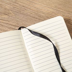Carnet de notes A7 en cuir personnalisable à couleurs changeantes, spirale, couverture rigide, avec élastique, format mini portable, idéal pour les affaires et les cadeaux. - Product Image 3