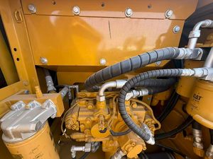 Excavatrice d'occasion de haute qualité Caterpillar 315D pour l'exportation mondiale, système hydraulique d'origine, compatible conteneur et expédition en vrac - Product Image 6