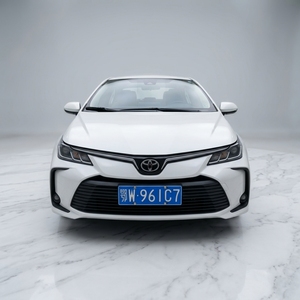 Usato Garantito per <span class=keywords><strong>Toyota</strong></span> <span class=keywords><strong>Corolla</strong></span> 2023 Modello 1.2T Pioneer Edition Automatica Berlina R15 Sedili Scuri Guida a Sinistra - Product Image 1