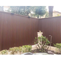 Panneaux muraux extérieurs en composite bois WPC 219*26mm, revêtement mural cannelé pour décoration extérieure