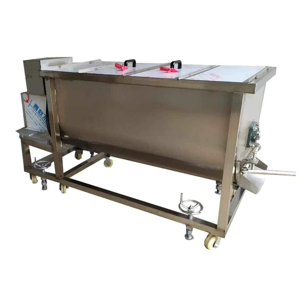 Machine de fabrication d'aliments pour animaux à usage agricole mélangeur d'aliments pour volailles
