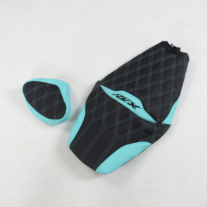 GANE Design Coprisedile in Pelle di Alta Qualità Resistente all'Usura <span class=keywords><strong>per</strong></span> Bicicletta Elettrica, Moto e <span class=keywords><strong>Auto</strong></span>, Adatto <span class=keywords><strong>per</strong></span> Piaggio BWS Sport 4t - Product Image 6