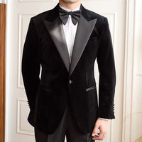 Costume de smoking sur mesure pour homme en mélange de laine et velours noir jais, coupe ajustée, silhouette polyvalente, idéal pour les dîners formels