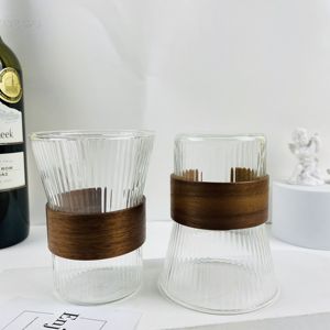 <span class=keywords><strong>Tasse</strong></span> <span class=keywords><strong>en</strong></span> verre nervuré à rayures verticales de style japonais de 300ml 10oz <span class=keywords><strong>tasse</strong></span> à café goutte à goutte avec manchon <span class=keywords><strong>en</strong></span> <span class=keywords><strong>bois</strong></span> - Product Image 6