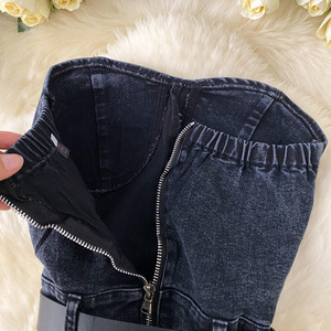 Mono vaquero sin tirantes para mujer con puntos de diamantes de imitación y cinturón, estilo pantalón corto de cintura alta, conjunto de una pieza a la moda de verano - Product Image 6