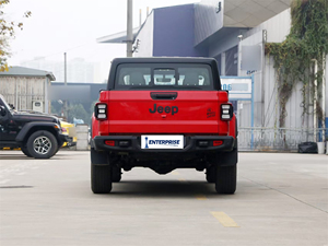 <span class=keywords><strong>2023</strong></span> <span class=keywords><strong>Jeep</strong></span> Gladiator Freedom Crew Cab 4WD Pickup Truck Asientos de cuero Caja de cambios automática Gas Gasolina Coche - Product Image 4