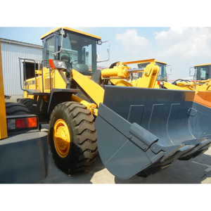 SINOMACH Caricatore a Ruote 937H da 3 Tonnellate con Sterzo Flessibile e Benna Idraulica per Movimentazione Materiali in Cantiere - Product Image 6