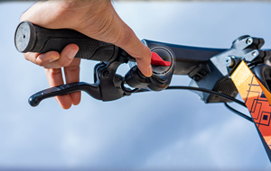 Trottinette électrique tout-terrain KuKirin G2 Ultra, double propulsion, musique Bluetooth intégrée, design pliable, pour B2B et vente en gros - Product Image 6