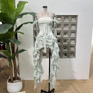 Principios de verano Diseño de nicho Cinta de algas Borla Tubo Top Vestido irregular Falda larga - Product Image 4