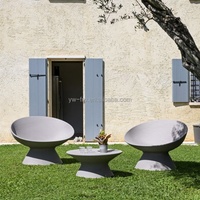 Ensemble de salon moderne personnalisable en fibre de verre pour extérieur : chaise longue, table basse, canapé, siège ovale – Idéal pour cour, hôtel, salon, entrée, salle à manger