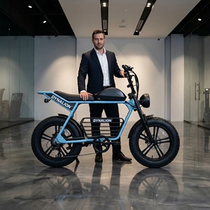 Vélo électrique rétro à gros pneus avec phare LED pour exposition en showroom, modèle Cruiser pour démonstrations en magasin - Product Image 5