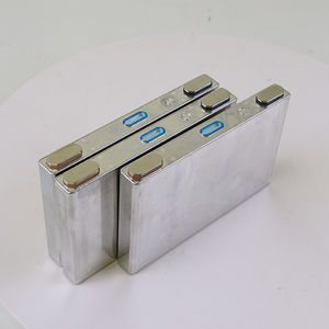 Batterie lithium-ion prismatique rechargeable NMC <span class=keywords><strong>Ritano</strong></span> à décharge rapide CATL 3.7V 17.5Ah 35C 70C - Product Image 3