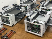 Nueva Impresora UV Plana de Rodillo a Rodillo 4050 Mini para Cuero con Cabezales XP600/DX7, para Materiales Flexibles, de PVC y de Tipo Egg, Automática, de Doble Cabezal y Alta Velocidad