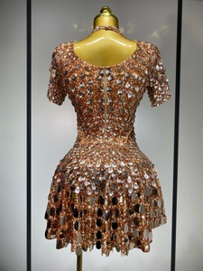 Vestido Corto de Mujer con Lentejuelas Brillantes para Actuaciones en Escenario, Fiestas de Cumpleaños, Discotecas, Festivales, Atuendo Sexy - Product Image 2