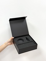 Boîte-cadeau noire de Style de mode avec des boîtes de couvercle magnétiques élégantes mates d'insertion de mousse pour la boîte d'emballage d'ensemble de soins de la peau d'emballage