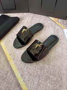 2026 Summer New Designer Y Flat <b>Sandals</b> with Black Letters and Metal Buttons, Round Jelly Upper, with Closure and Rubber Insole - Product Image 2