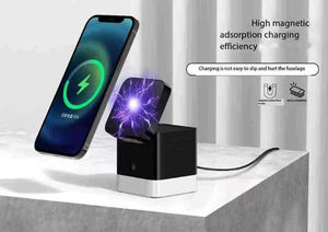 Dazzle Triple magnétique 3 en 1 chargeur sans fil pour téléphone montre intelligente écouteur pliable Portable Station de <span class=keywords><strong>charge</strong></span> 15W <span class=keywords><strong>Charge</strong></span> <span class=keywords><strong>rapide</strong></span> - Product Image 5