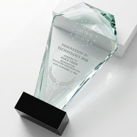 Trophée en cristal à motif bouclier, gravé au laser, design moderne et durable, cadeau souvenir d'entreprise, prix, nouveauté, vente chaude