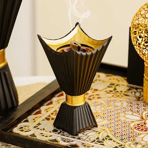 Bruciatore d'Incenso Quadrato in Stile Arabo Mediorientale - Product Image 4