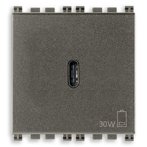 อะแดปเตอร์แปลงไฟ USB C 30W PD ที่ชาร์จติดผนังโลหะ 5.4x5.2x6 ซม. - Product Image 1