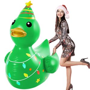 Canard gonflable géant de Noël de 4 pieds en PVC, grand canard en caoutchouc pour les fêtes de Noël, intérieur/extérieur, piscine - Product Image 1