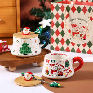 Hot Selling Christmas Ceramic <b>Coffee</b> <b>Mug</b> with Bamboo Lid and Spoon Christmas <b>Mug</b> Gift <b>Set</b> - Product Image 2