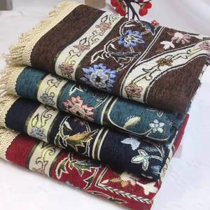 ผ้าห่มเชนิลล์ราเชลลายกะอ์บะห์สีอ่อนแบบใหม่ ซักได้ สีไม่ซีดจาง พกพาสะดวก น้ำหนักเบา เหมาะสำหรับทุกฤดูกาล - Product Image 1