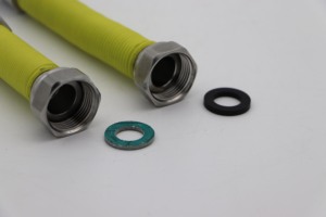 La tubería <span class=keywords><strong>de</strong></span> conexión específica <span class=keywords><strong>de</strong></span> gas <span class=keywords><strong>VASCO</strong></span> está equipada con una tapa hexagonal - Product Image 3