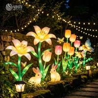 Lanterne en tissu LED à motifs floraux et insectes de dessin animé, installation lumineuse traditionnelle chinoise pour projet d'éclairage paysager en zone scénique