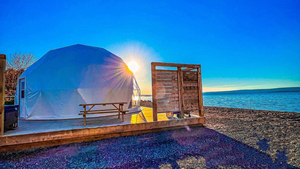 Tente Igloo élégante et résistante aux intempéries, abri extérieur demi-dôme en PVC de qualité supérieure pour 5 personnes - Product Image 2