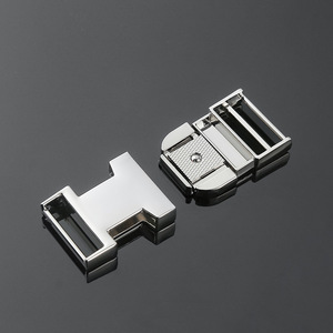 Hebilla de doble punta de aleación de zinc de 25 mm, plateada y negra, ajustable, para accesorios de mochila. - Product Image 2