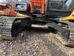 Excavadora Usada de Alta Calidad, Marca Hitachi ZX120, Modelo 2022, con Motor Isuzu, Bomba de 12 Toneladas, Caja de Cambios PLC, Engranajes y Rodamientos, en Venta - Product Image 6
