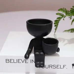 Makewell Factory Hot Selling Mini Humanoid Ceramic Black And White Flower Pot Creative Tabletop Crafts Decoration Pieces