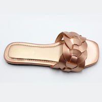 Sandales de plage de luxe pour femmes de marque de créateur, chaussures de mode de haute qualité, pantoufles de vacances pour femmes, vente en gros, durables